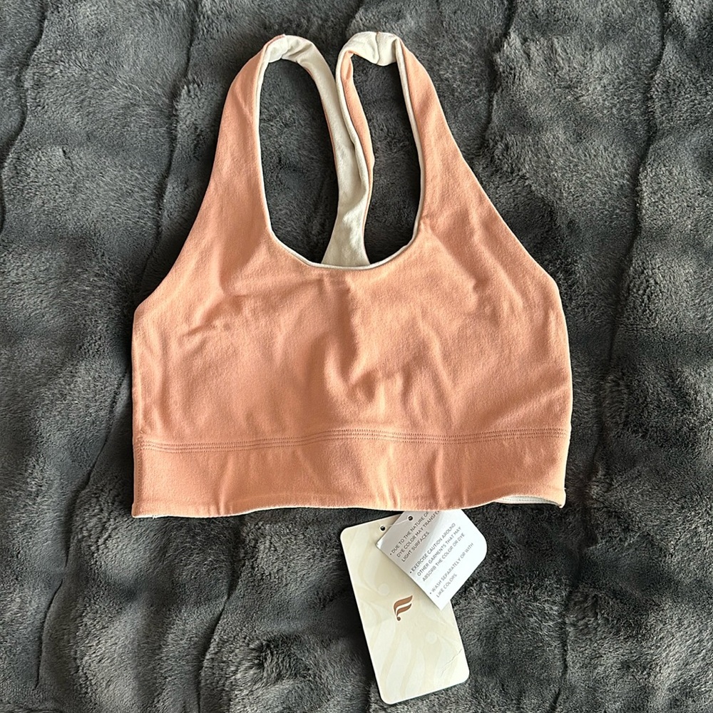 NWT Fabletics Simone Sculptknit Reversible Midi Bra - Light Peach & Cream (S)